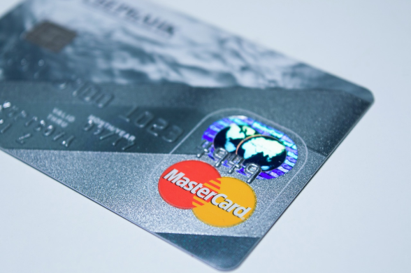 Kyashではクレジットカードによる自動チャージが可能